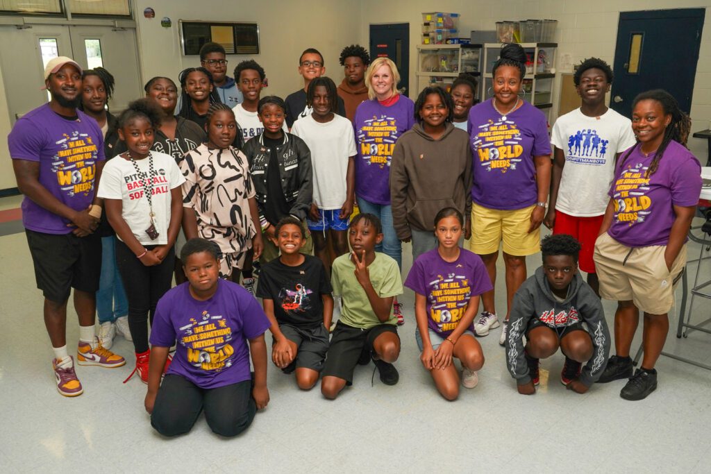 Rep. Dana Trabulsy and the staff and participants at the Lincoln Park Community Center summer program.